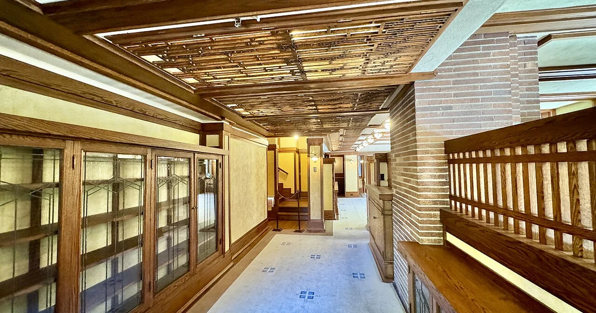 Designed in 1908-1909 and built in 1909-1910, this Prairie-style house was designed by Frank Lloyd Wright for Frederick C. Robie, assistant manager of the Excelsior Supply Company, and his wife, Lora Hieronymus Robie, a 1900 graduate of the